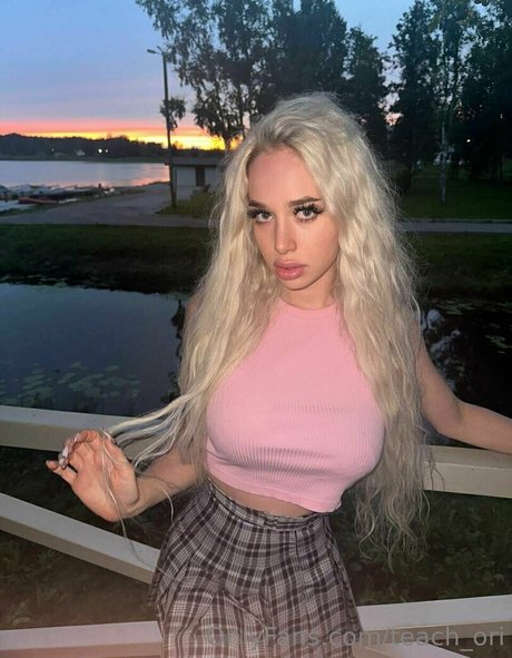 teach ori Nacktbilder von OnlyFans