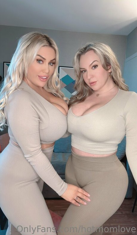 hotmomlove Nacktbilder von OnlyFans geleakt