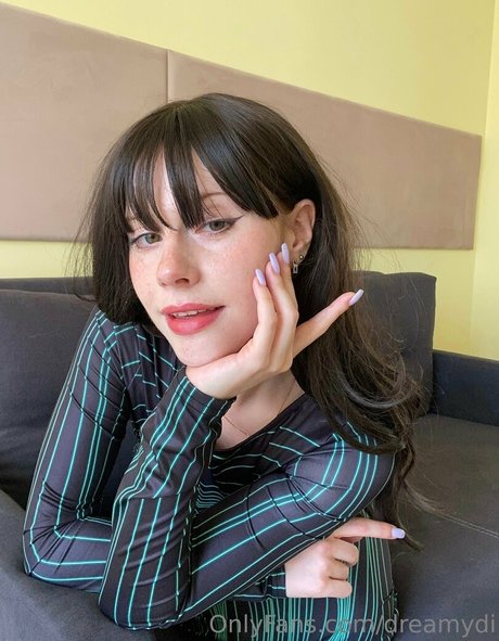 Dreamydi OnlyFans OnlyFans