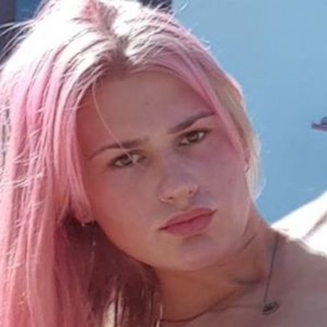 Lucy Velvet Nacktbilder-Leaks von OnlyFans