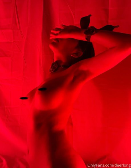 Deerlong OnlyFans Fotos