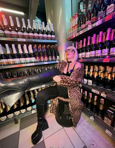 Nightlyy Leak von OnlyFans-Inhalten