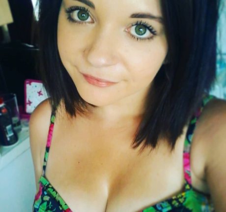 cowtail NurlyFans-Pornos