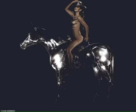 Trinny Woodall OnlyFans Leak