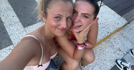 Rosie Bentham OnlyFans-Pornos