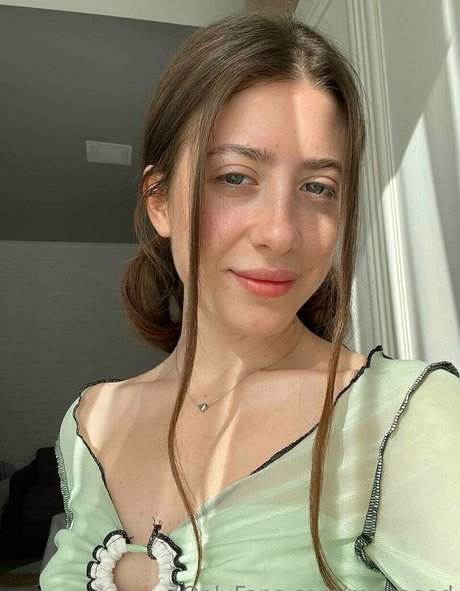 miareeed Nackt OnlyFans