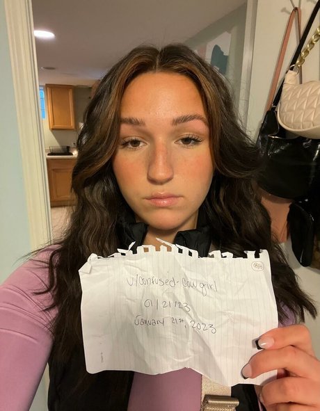 Anna Hendricks Nacktbilder von OnlyFans geleakt