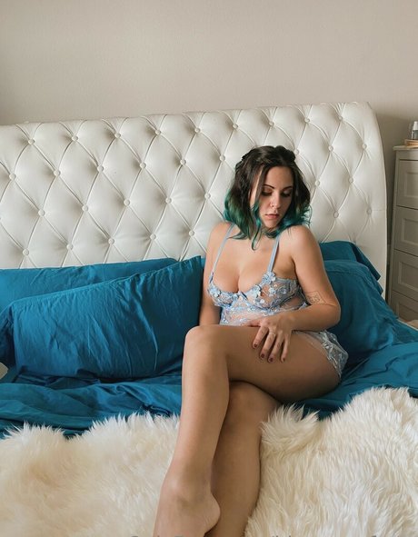 Fiona Bones Nacktbilder OnlyFans