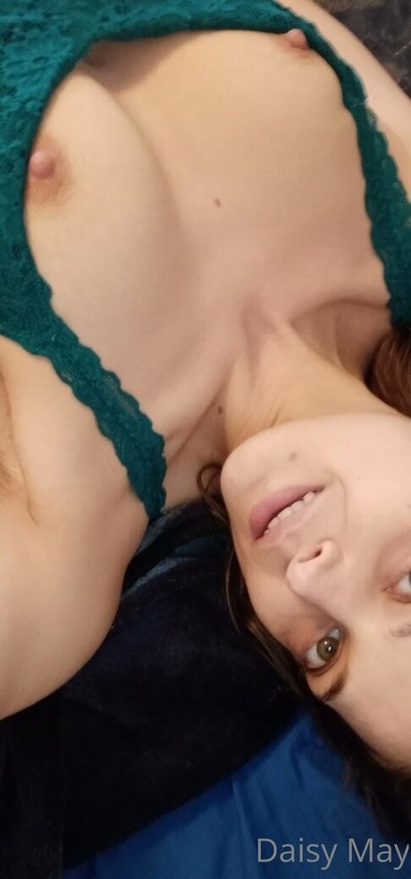 sexydaisymay Leak von OnlyFans-Inhalten