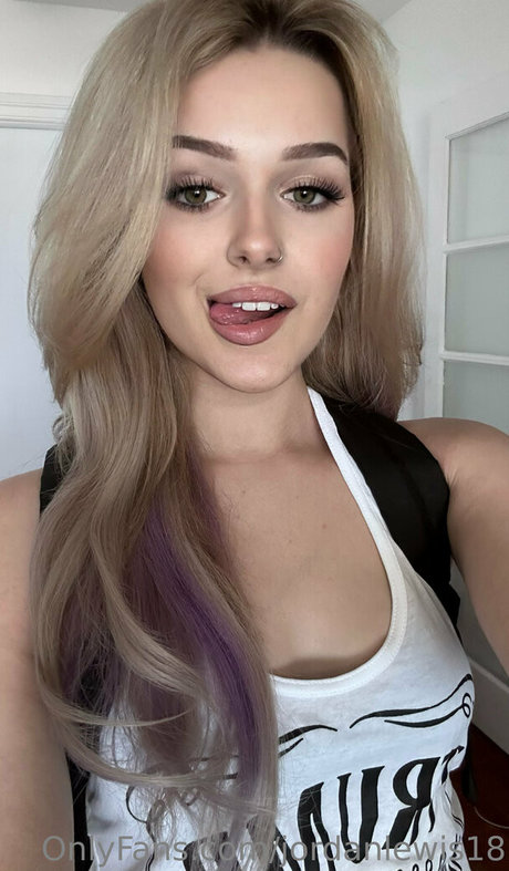 jordanlewis18 Auf OnlyFans