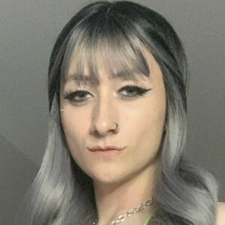 amirinsworld Heiße OnlyFans Inhalte