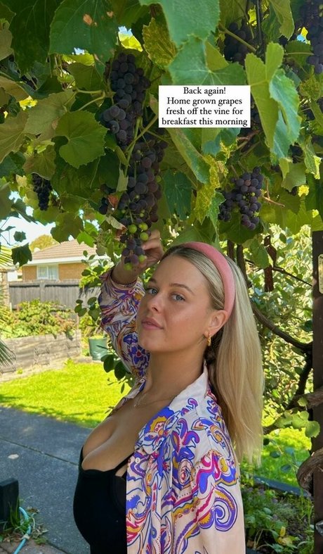 Jasmine Ramage OnlyFans Bilder