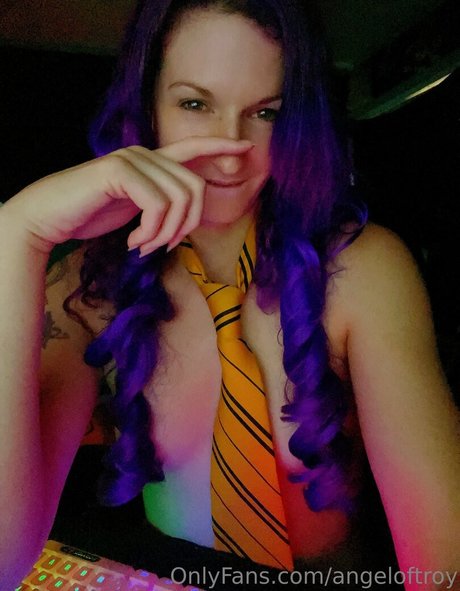 angeloftroy Nacktbilder OnlyFans