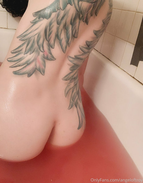 angeloftroy Nackt OnlyFans