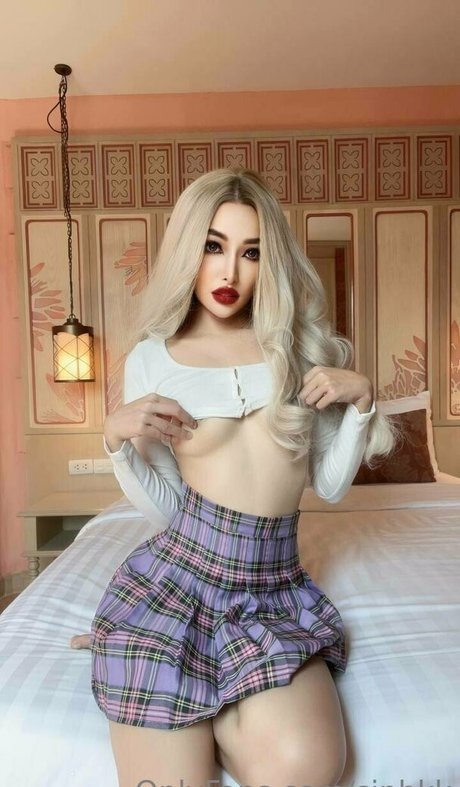 asiatische strumpfhosen onlyfans kostenlos nackt Porträt