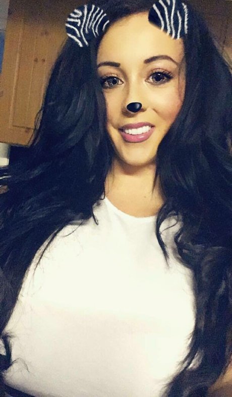 Kelly Louise Sheridan OnlyFans Nacktbilder