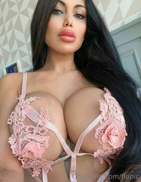 flopic Nacktbilder OnlyFans Leak