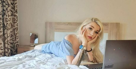 aliyarowefree OnlyFans gratis