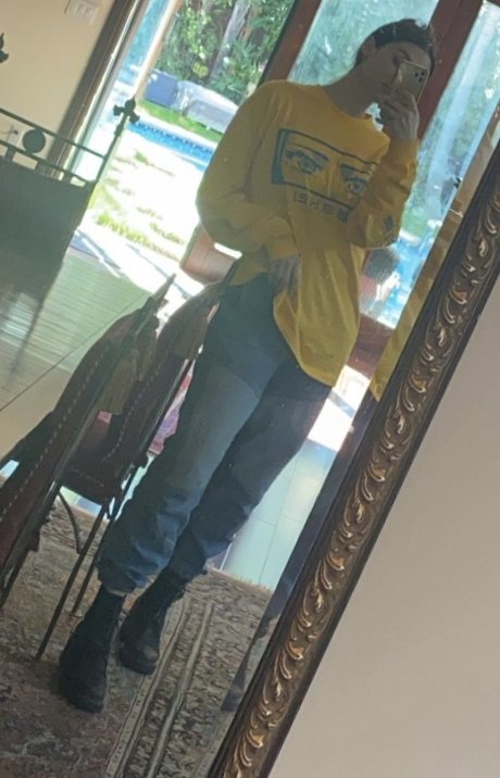 Kira Kosarin OnlyFans Dirtyship geleakt