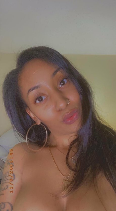 destinyredbonexxx OnlyFans Nacktfotos