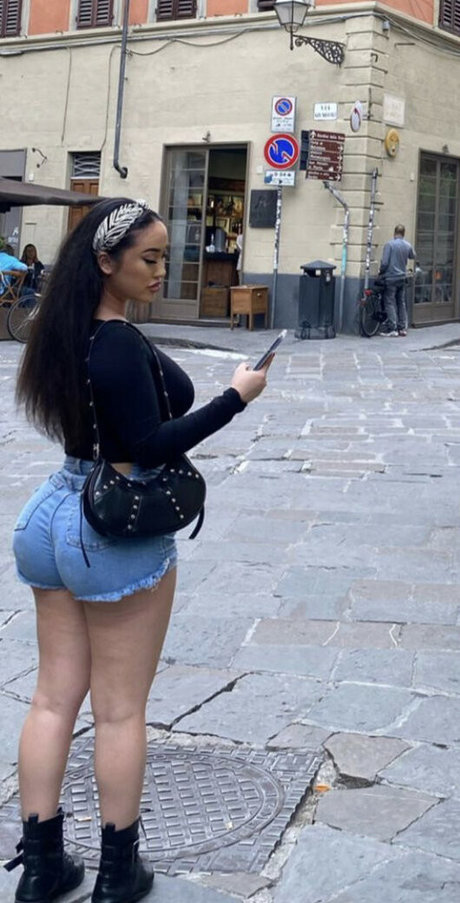 Axela Chen OnlyFans-Pornos