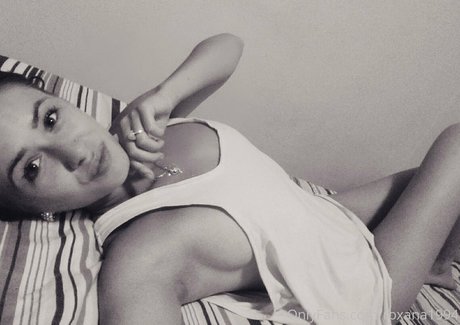 roxanaionescu OnlyFans explizite Inhalte