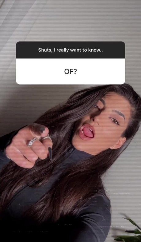 Leah Shutkever Po OnlyFans