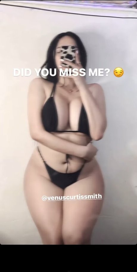 venuscurtissmith Bilder OnlyFans