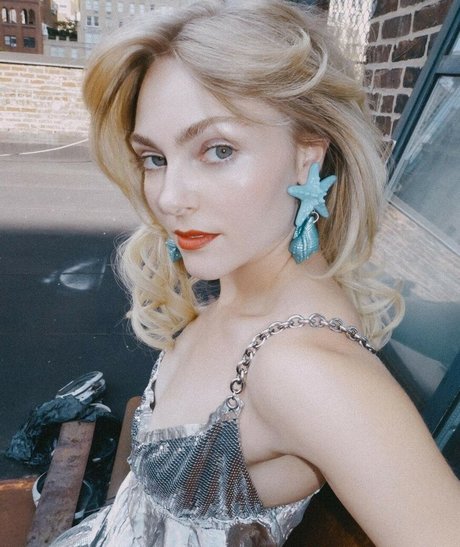 AnnaSophia Robb OnlyFans Leaks Nacktbilder