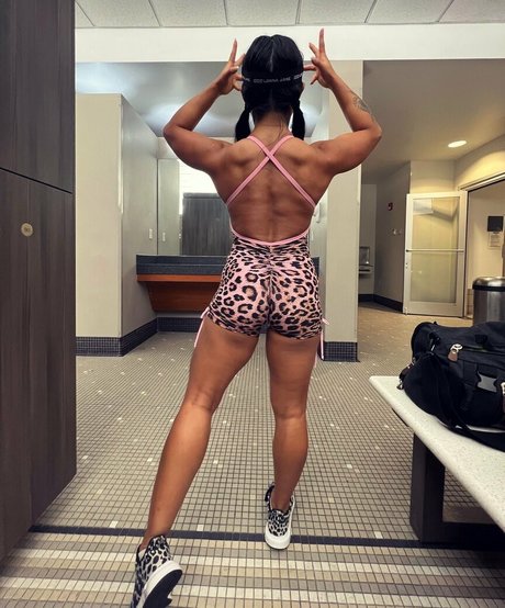 WWE Xia Li Auf OnlyFans