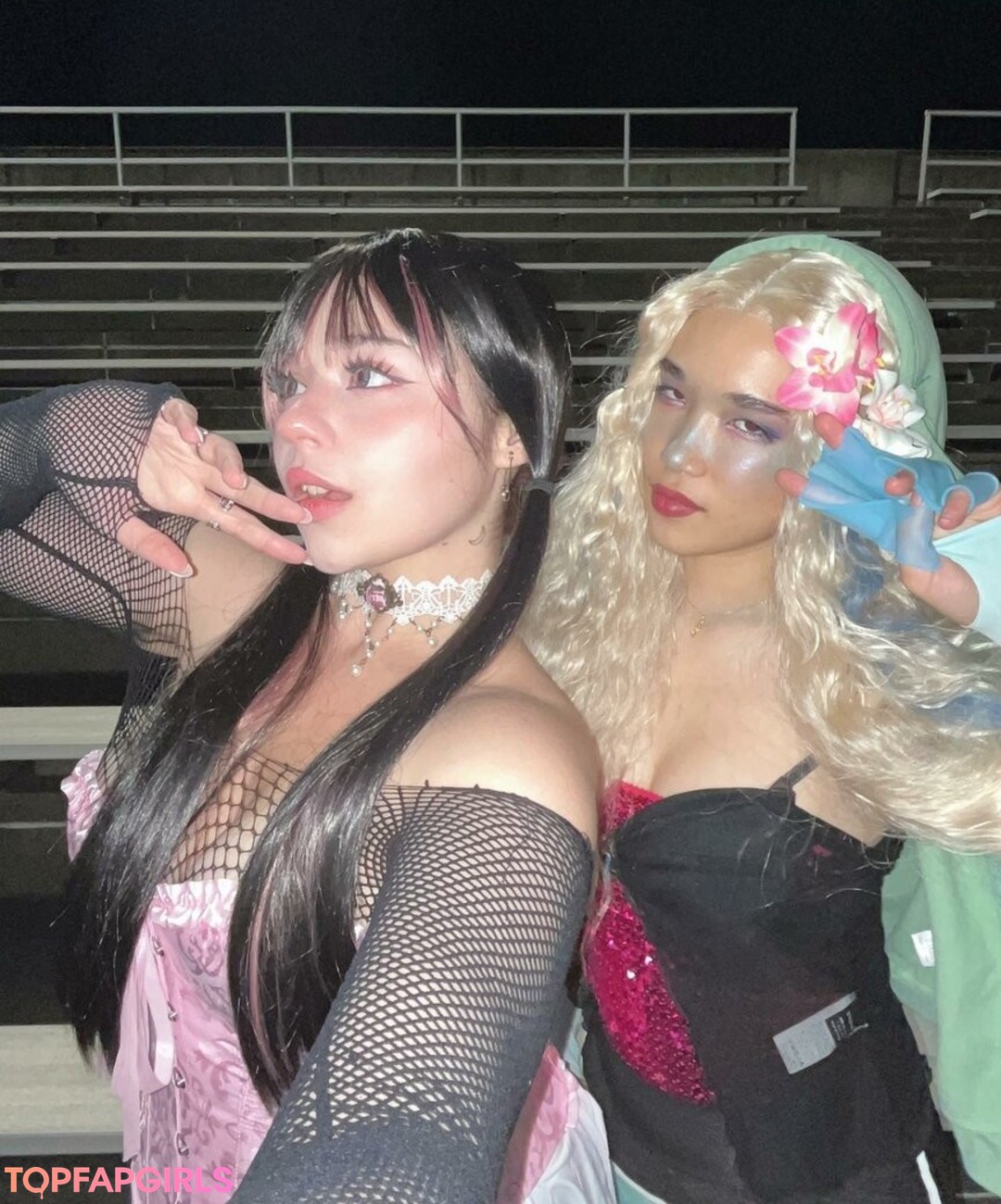 zwillings-onlyfans kostenlos nackt Foto