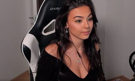 MichelleR Neues OnlyFans