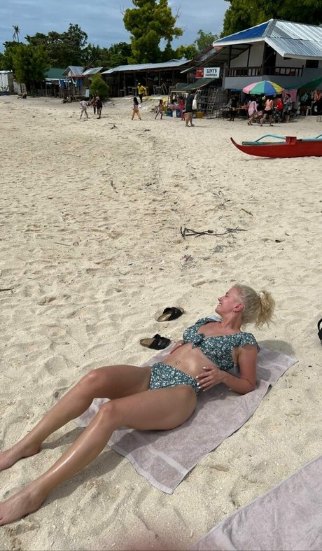 Mimi Lintrup Heiße OnlyFans Inhalte