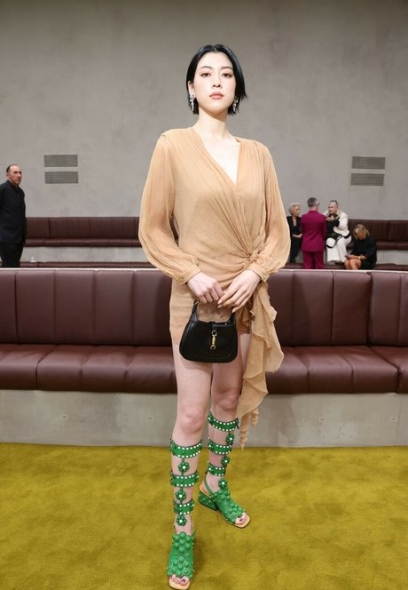 Ayaka Miyoshi OnlyFans gratis