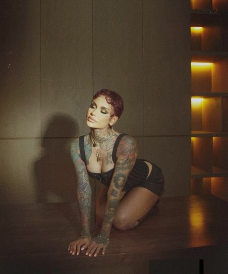 Kehlani OnlyFans Brüste Bild