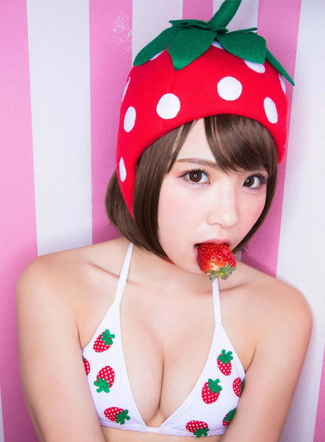 Enako OnlyFans Sextape