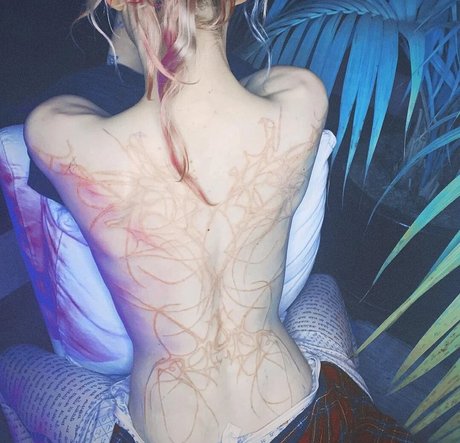 Grimes OnlyFans Leaked