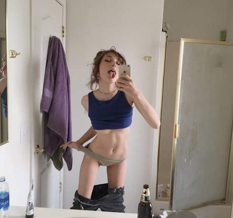 docilemoth OnlyFans Leak