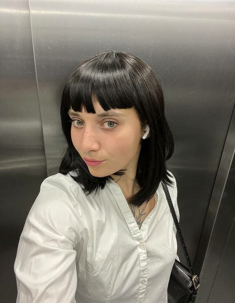 alazeya OnlyFans Beiträge