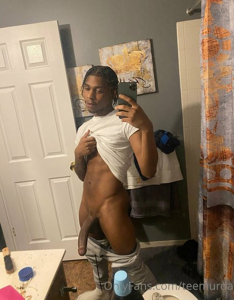 teemurda OnlyFans Striptease