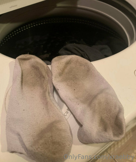 xraebby OnlyFans Leak