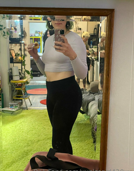 xxpissgirl420xx OnlyFans Leaks Gratis