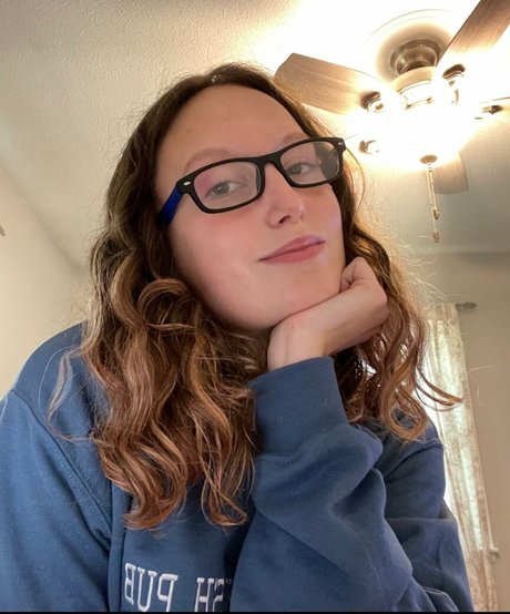 MuscleMommy002 OnlyFans explizite Inhalte