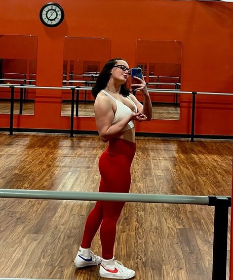 MuscleMommy002 OnlyFans nackt