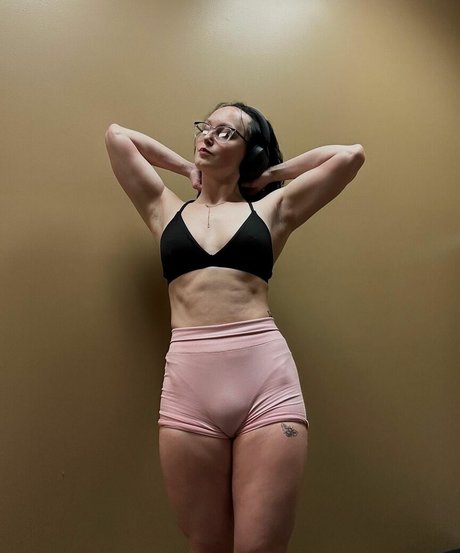 MuscleMommy002 Nacktbilder von OnlyFans