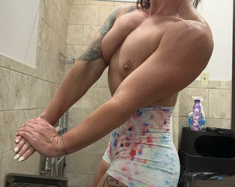 NoPlainJane OnlyFans geleakte Brüste