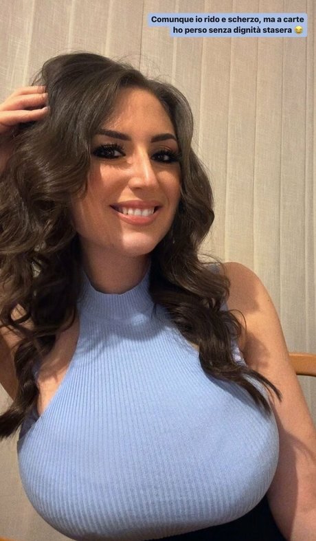 Chiara M OnlyFans geleakter Pornografie