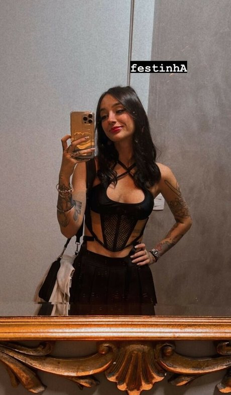 Leticia Caputi OnlyFans Arsch Leak