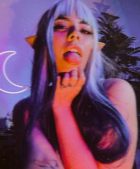 Luna Bloom OnlyFans XXX