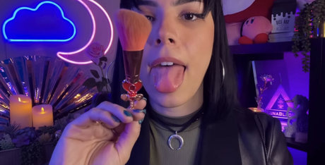 Luna Bloom Nacktbilder-Leaks von OnlyFans